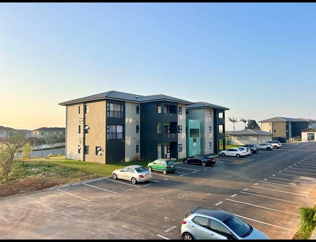 2 BEDROOM APARTMENT FOR SALE IN SHEFFIELD BEACH